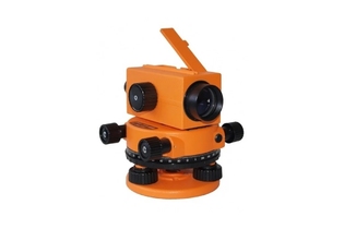 Оптический нивелир УОМЗ 3н 5л