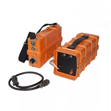 Комплект источника питания от автомобильного аккумулятора УОМЗ