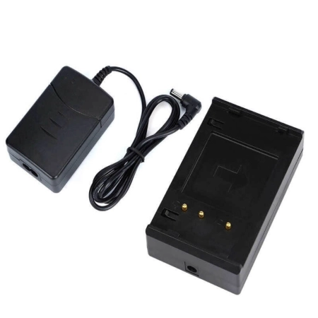 Зарядное устройство GeoMax ZCH10 и адаптер ZAD10