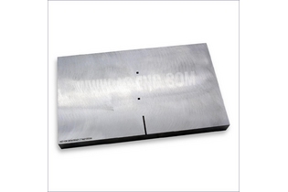 Образец для настройки чувствительности при механизированном ультразвуковом контроле Time of Flight Diffraction (ToFD) методом.