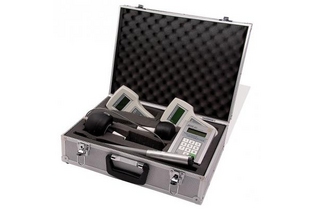 КОМБИ-03М — комплект приборов для аттестации рабочих мест (МТМ-01, ВЕ-метр (Модификация 50Гц), П3-33М)