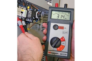 Мегаомметр MIT230