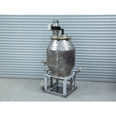 Установка для регенерации серебра из отработанных фиксирующих растворов КРСУ-04